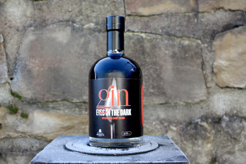 Eyes in the Dark - True Crime Gin